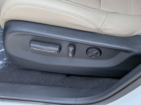 Used 2020 Honda CR-V EX-L image 22