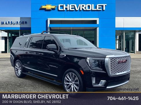 Used 2021 GMC Yukon XL Denali w/ Denali Ultimate Package AWD/4WD image 1