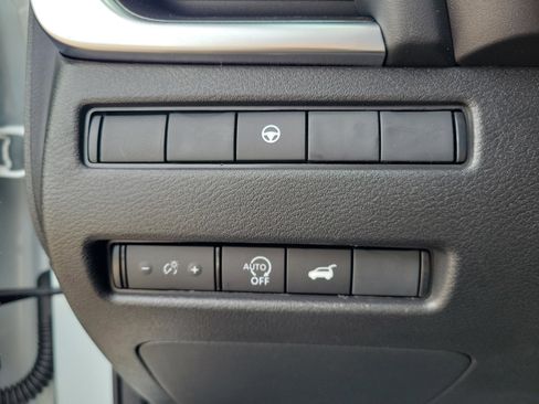 New 2026 Nissan Rogue SV w/ Cold Weather Package image 19