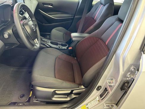 Used 2025 Toyota Corolla SE FWD image 15
