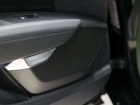 Used 2022 Audi RS e-tron GT w/ Carbon Performance Package image 49