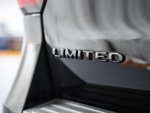 Used 2022 Ford Expedition Max Limited image 23