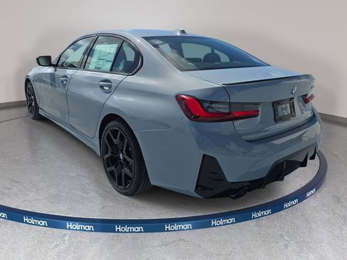 New 2026 BMW 330i Sedan w/ M Sport Package RWD image 7