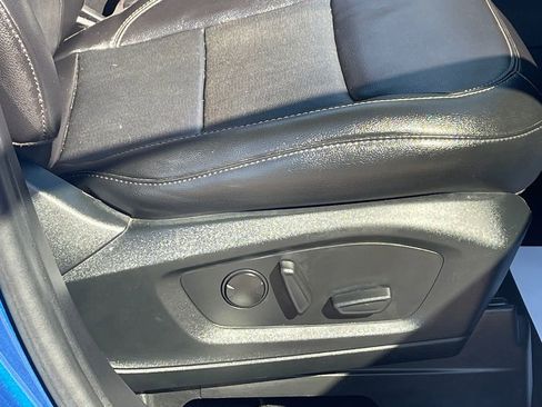 Used 2022 Ford Explorer Limited image 14