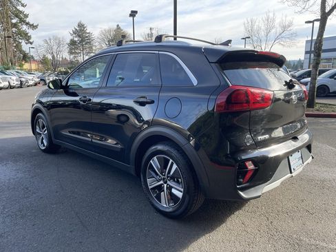 Used 2020 Kia Niro LXS image 6