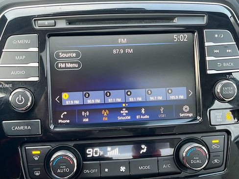 Used 2022 Nissan Maxima Platinum w/ Sport Mat Group FWD image 15