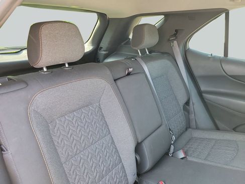 Used 2024 Chevrolet Equinox LT FWD image 34