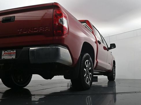 Used 2015 Toyota Tundra SR5 w/ TRD Off Road Package AWD/4WD image 33