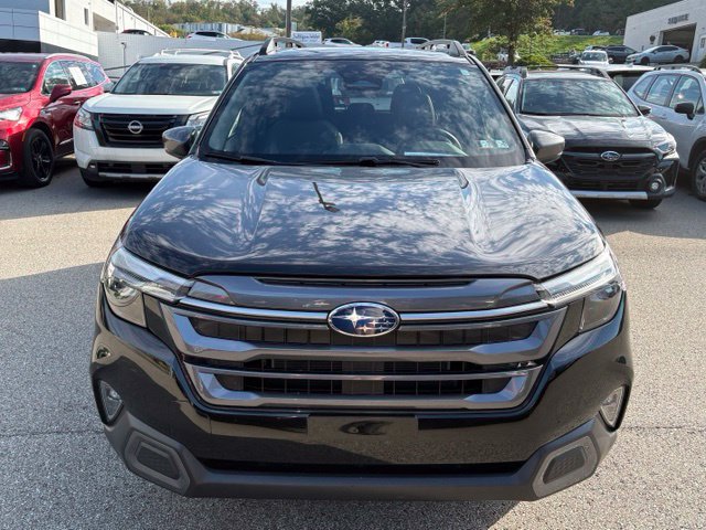 Used 2025 Subaru Forester Limited AWD/4WD image 8