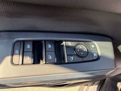 Certified 2025 Nissan Pathfinder Rock Creek image 14