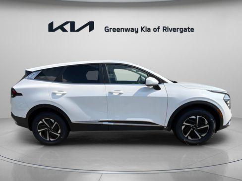 New 2025 Kia Sportage LX AWD/4WD image 8