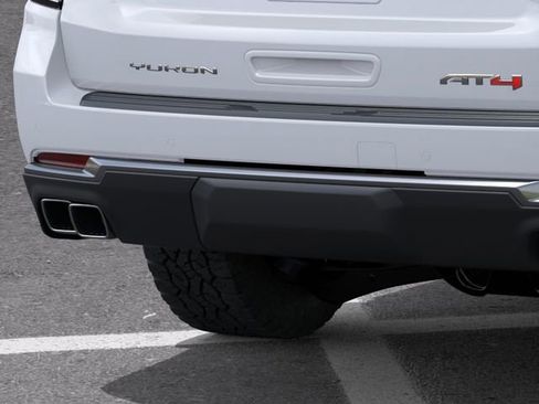 New 2026 GMC Yukon AT4 w/ AT4 Preferred Package AWD/4WD image 14