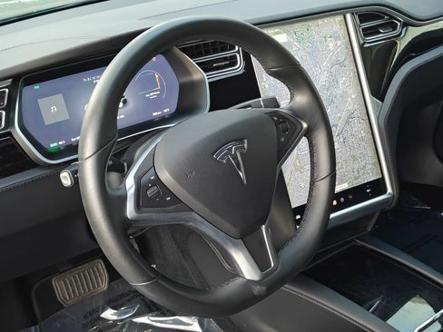 Used 2018 Tesla Model S 75D AWD/4WD image 13
