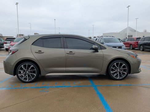 Used 2020 Toyota Corolla XSE image 5