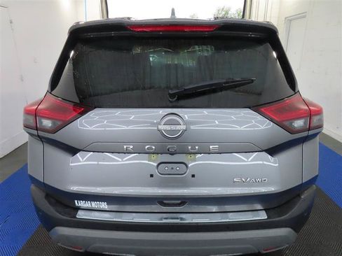 Used 2023 Nissan Rogue SV AWD/4WD image 11