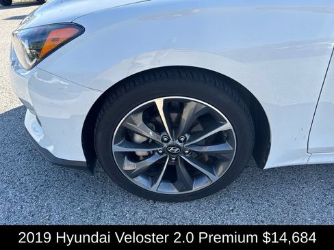 Used 2019 Hyundai Veloster 2.0 Premium FWD image 9