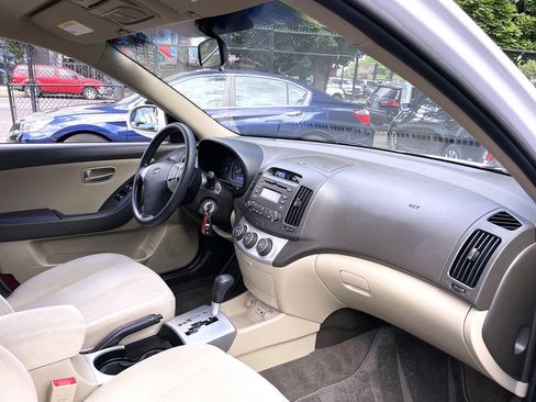Used 2009 Hyundai Elantra GLS w/ Popular Equipment Pkg 2 FWD image 20