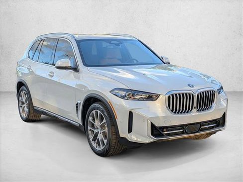 New 2026 BMW X5 xDrive50e w/ Parking Assistance Package image 7