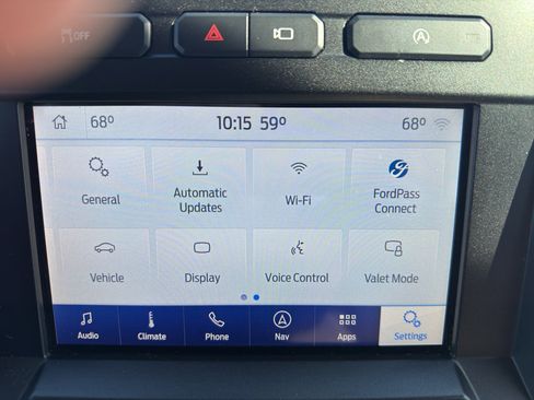 Used 2020 Ford F150 Lariat w/ Equipment Group 502A Luxury AWD/4WD image 23