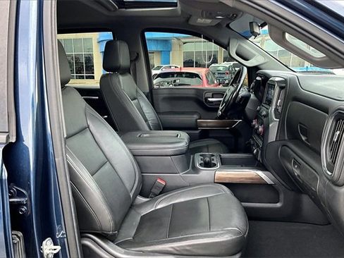 Used 2020 Chevrolet Silverado 1500 RST image 28