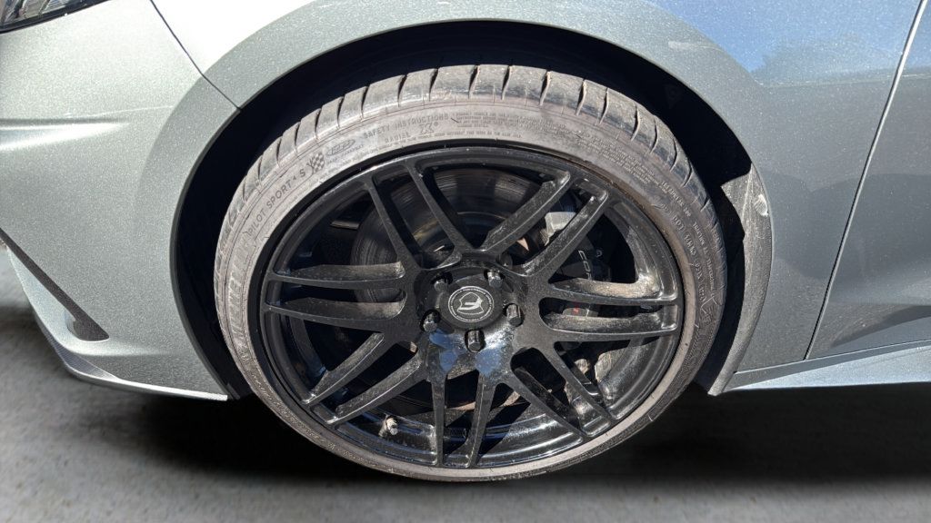 Used 2024 Chevrolet Corvette Stingray Preferred Cpe w/ Z51 Performance Package RWD image 33