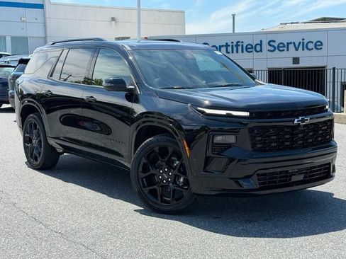 New 2026 Chevrolet Traverse RS AWD/4WD image 1