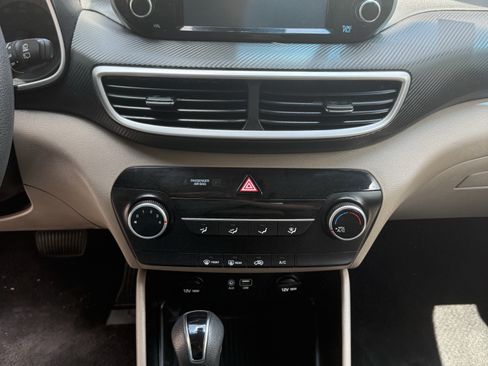 Used 2019 Hyundai Tucson SE FWD image 15