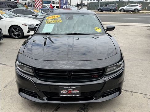 Used 2015 Dodge Charger R/T RWD image 9