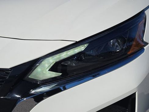 Certified 2025 Nissan Altima 2.5 S image 10