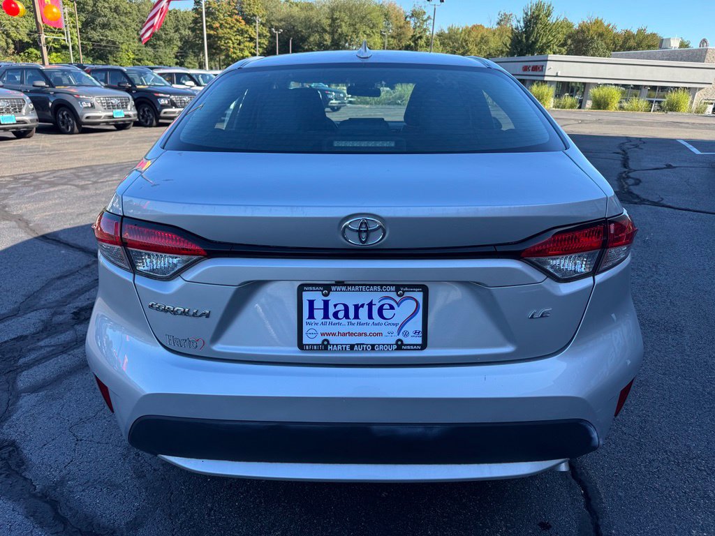 Used 2022 Toyota Corolla LE FWD image 6