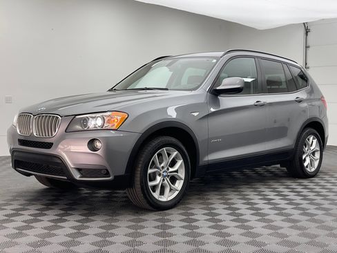 Used 2013 BMW X3 xDrive35i AWD/4WD image 2