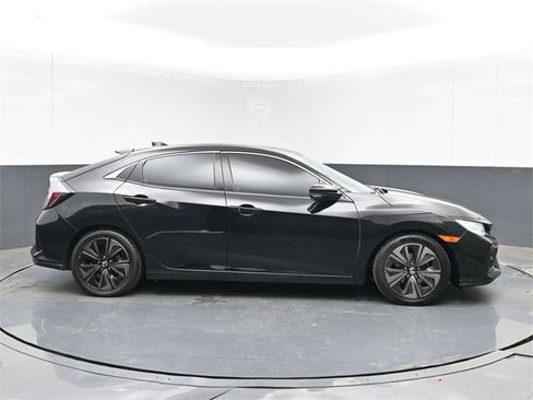 Used 2018 Honda Civic EX image 11