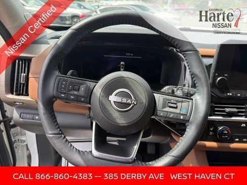 Certified 2023 Nissan Pathfinder Platinum AWD/4WD image 13