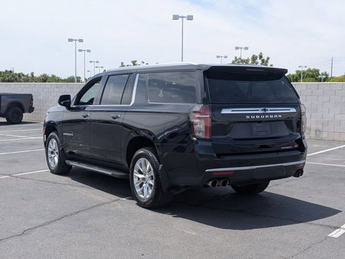 Used 2023 Chevrolet Suburban Premier AWD/4WD image 7