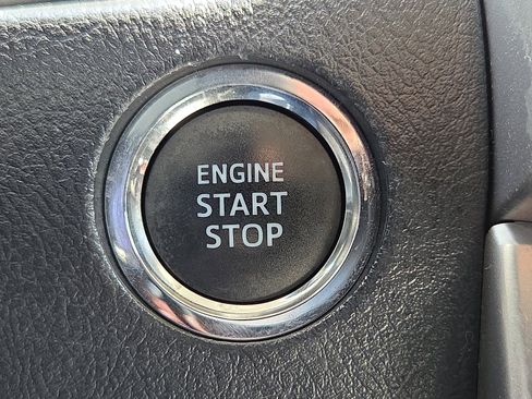 Used 2022 Toyota 4Runner SR5 Premium AWD/4WD image 20