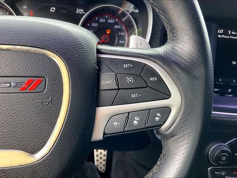 Used 2018 Dodge Charger R/T Scat Pack RWD image 29