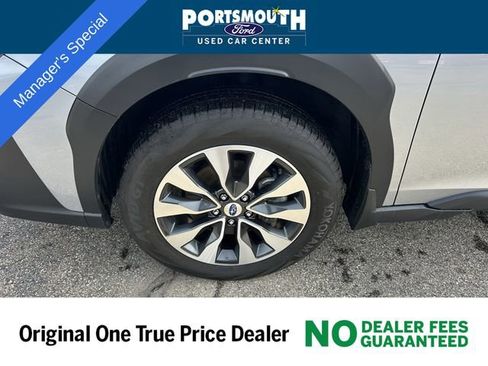 Used 2023 Subaru Outback Limited image 26