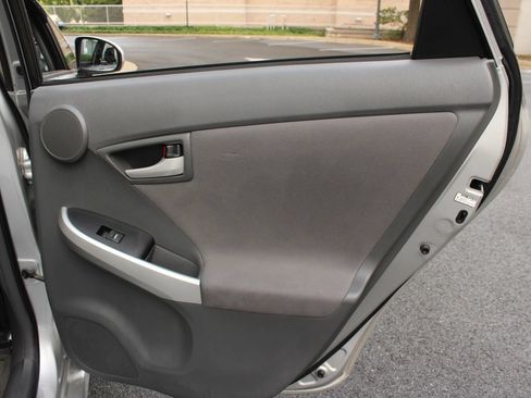 Used 2010 Toyota Prius Three FWD image 24