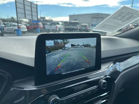 Used 2025 Ford Escape ST-Line image 23