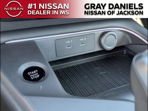 New 2026 Nissan Sentra SV w/ SV Convenience Package FWD image 17