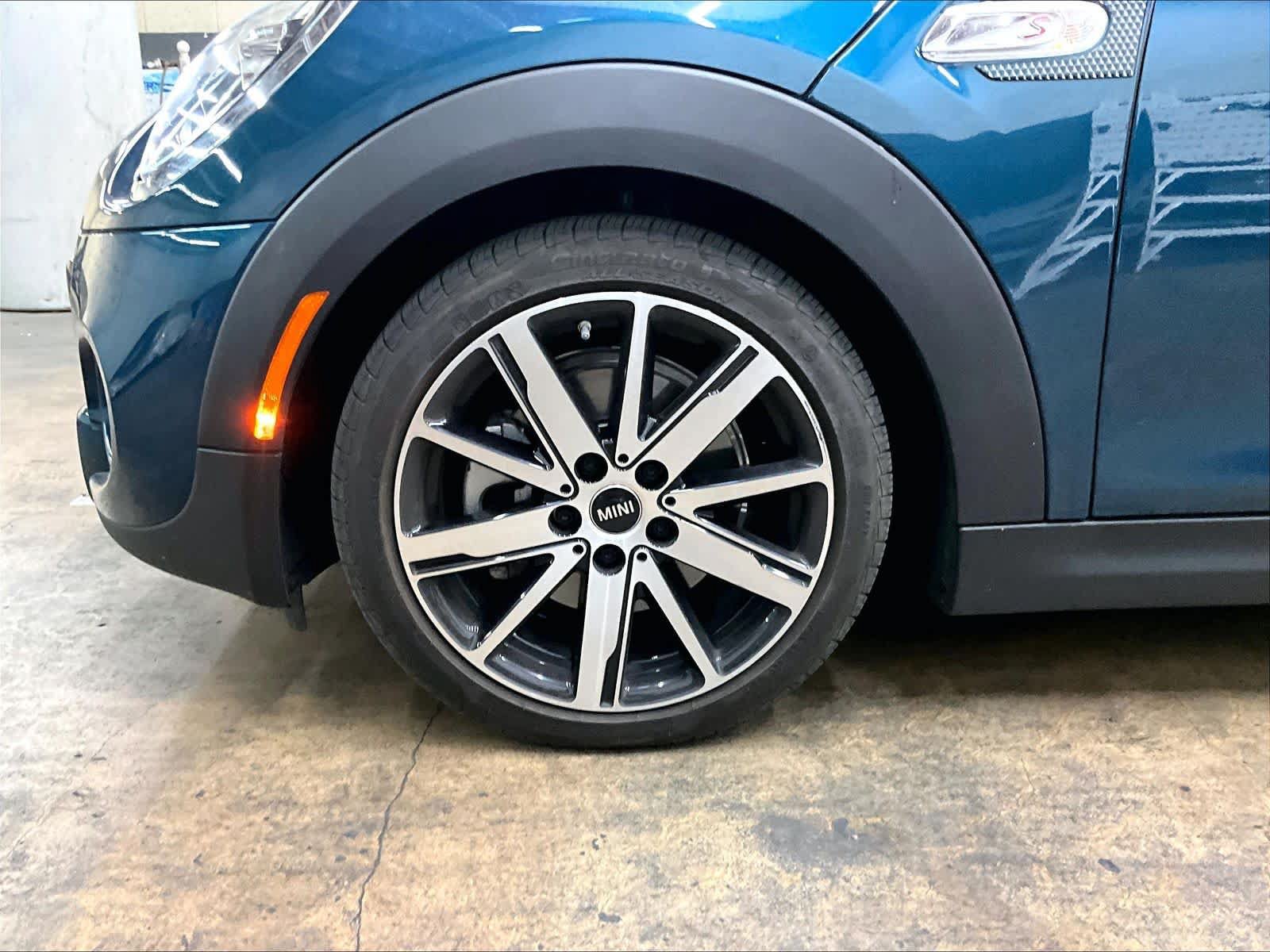 Used 2021 MINI Cooper S w/ Sidewalk Package FWD image 12