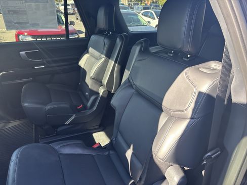 New 2025 Ford Expedition Max Platinum w/ Stealth Performance Package image 13