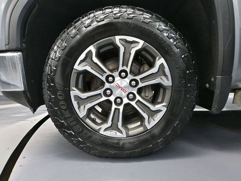 Used 2019 GMC Sierra 1500 SLE w/ SLE Value Package AWD/4WD image 20