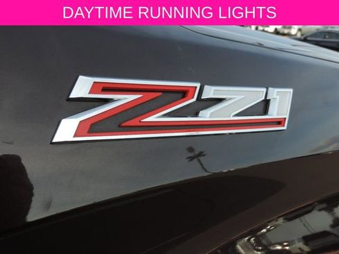 Used 2019 Chevrolet Silverado 1500 Custom Trail Boss w/ Infotainment Package image 12