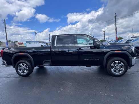 Used 2026 GMC Sierra 2500 SLE w/ SLE Value Package; AWD/4WD image 8