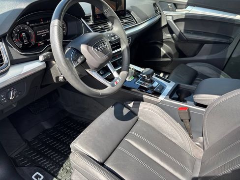 Used 2024 Audi Q5 2.0T Premium Plus AWD/4WD image 9