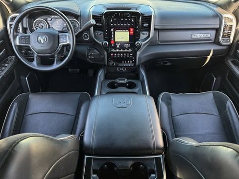 Used 2021 RAM 2500 Laramie w/ Night Edition image 11