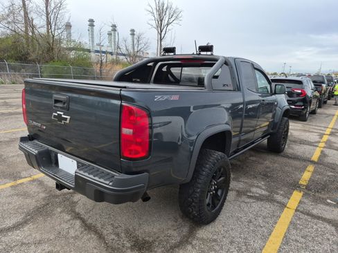 Used 2019 Chevrolet Colorado ZR2 w/ ZR2 Dusk Special Edition AWD/4WD image 3