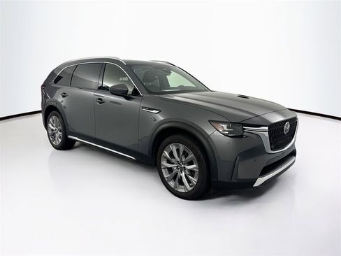 Used 2025 MAZDA CX-90 3.3 Turbo w/ Premium Plus Pkg image 3