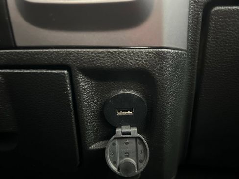 Used 2024 RAM 1500 Classic SLT AWD/4WD image 59